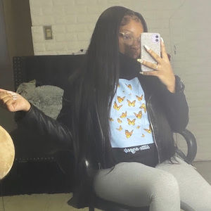 Meet your Posher, Tamylia